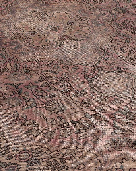 فرش آنتیک وینتیج گلبهی تبریز