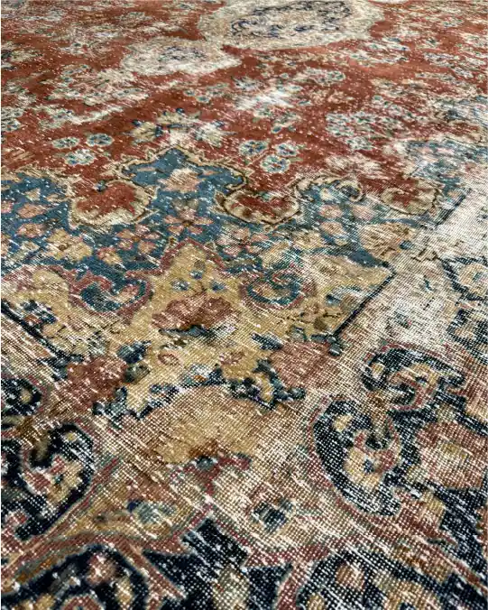 Alfombra persa vintage color crema