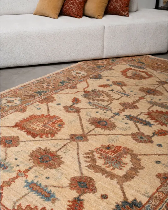 Alfombra color crema de Sultanabad